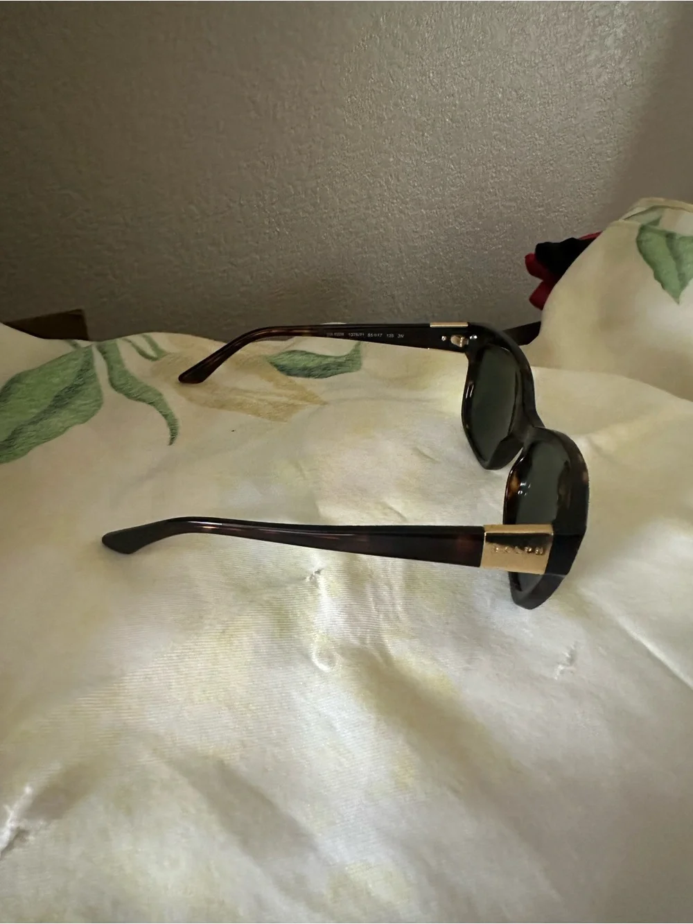Ralph Lauren sleek cat
